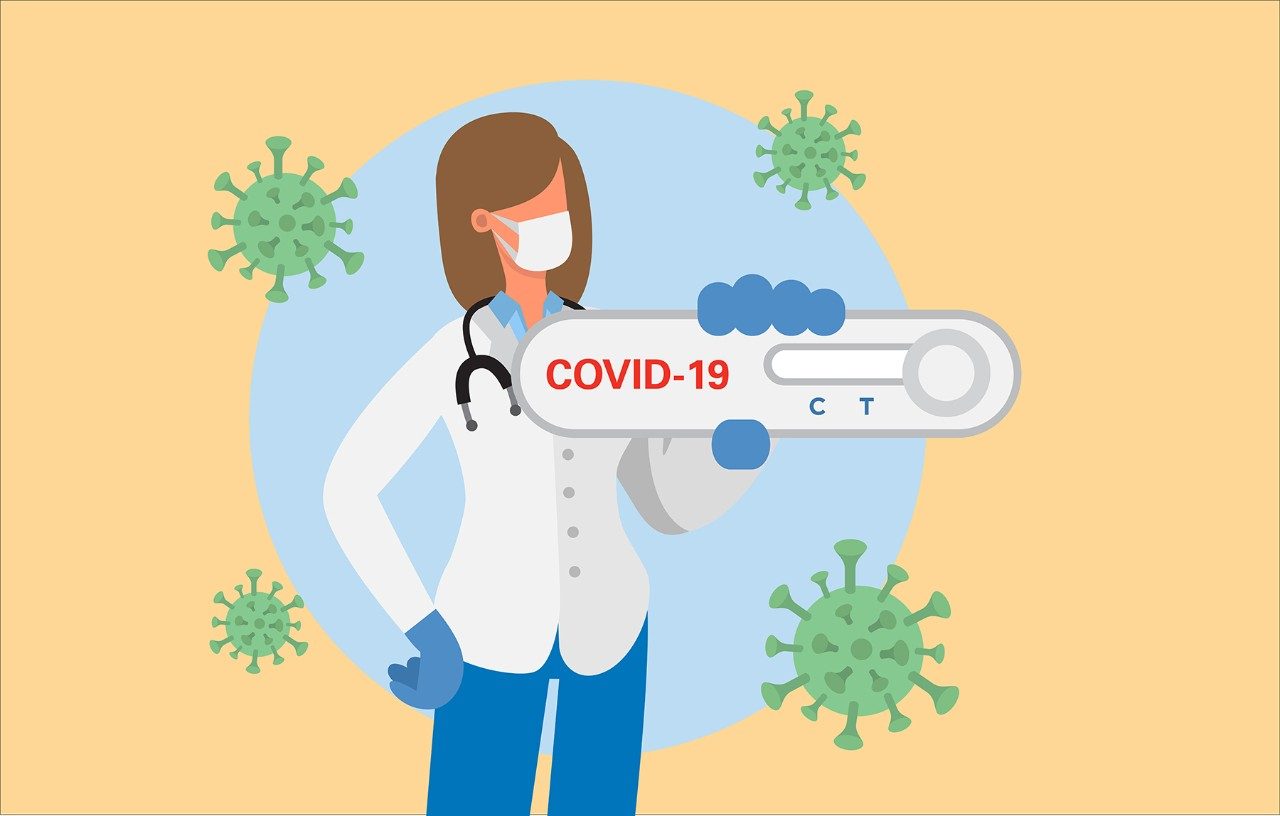 医生手持COVID-19抗原快速检测图